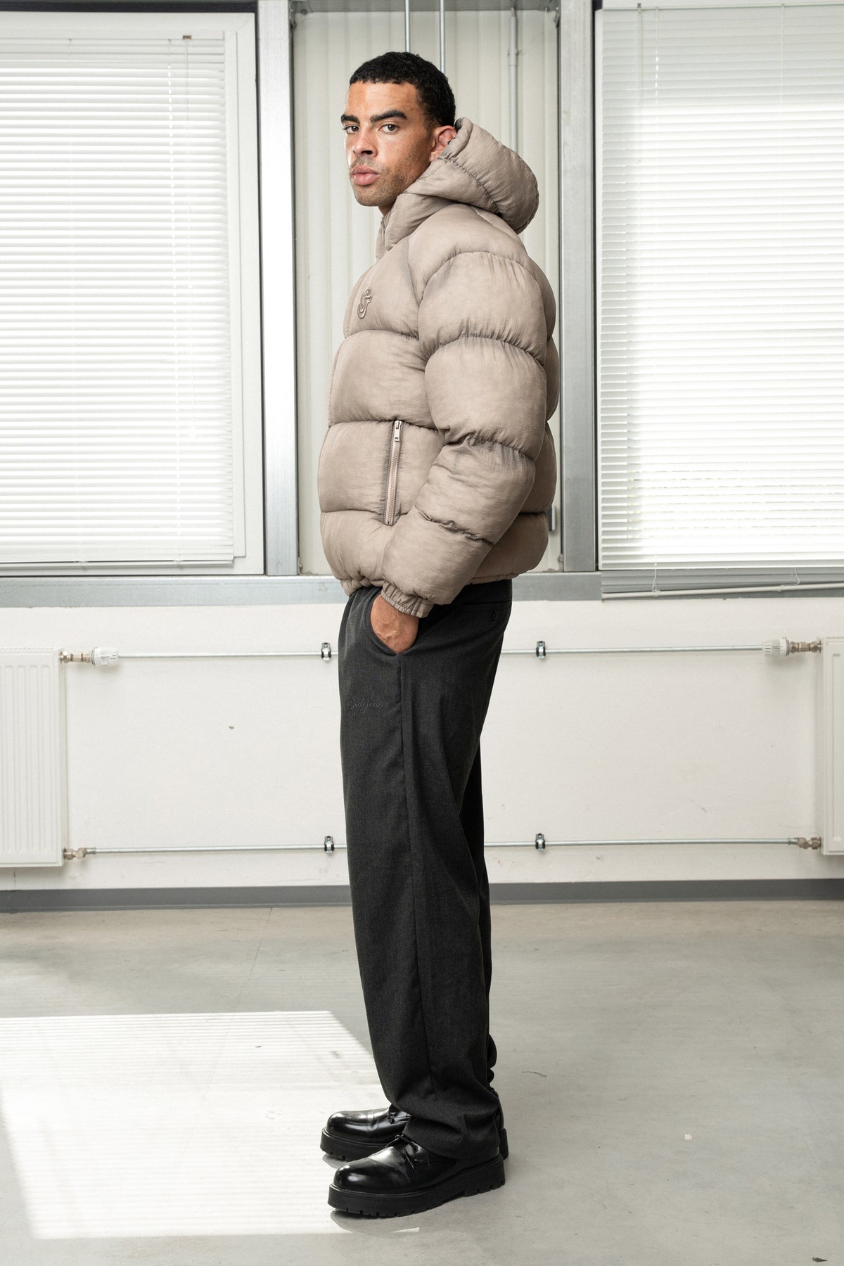 Signature Puffer Translucent