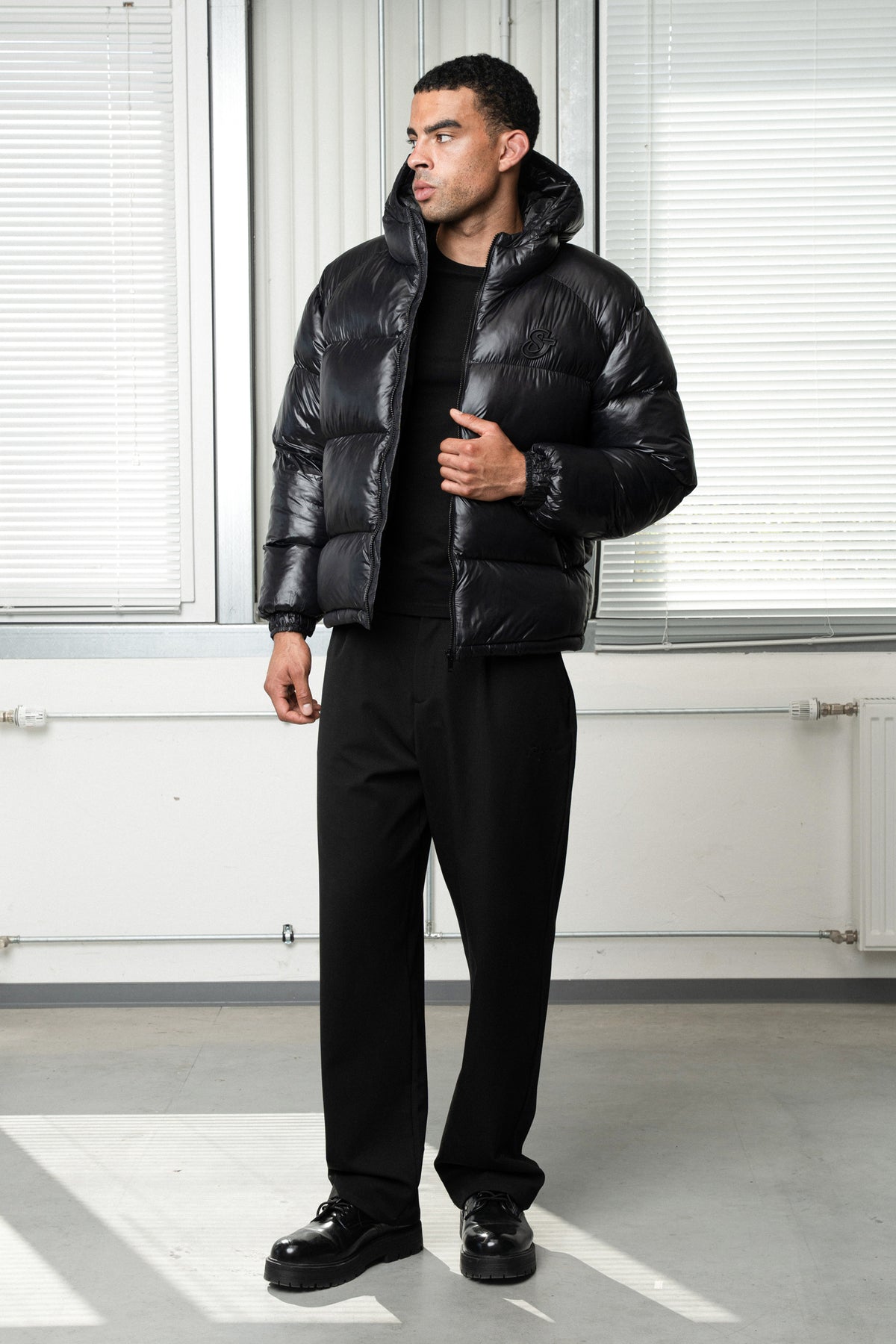 Signature Puffer Glossy