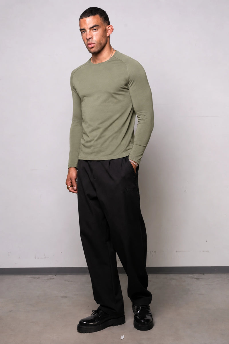 Raglan Slim Longsleeve