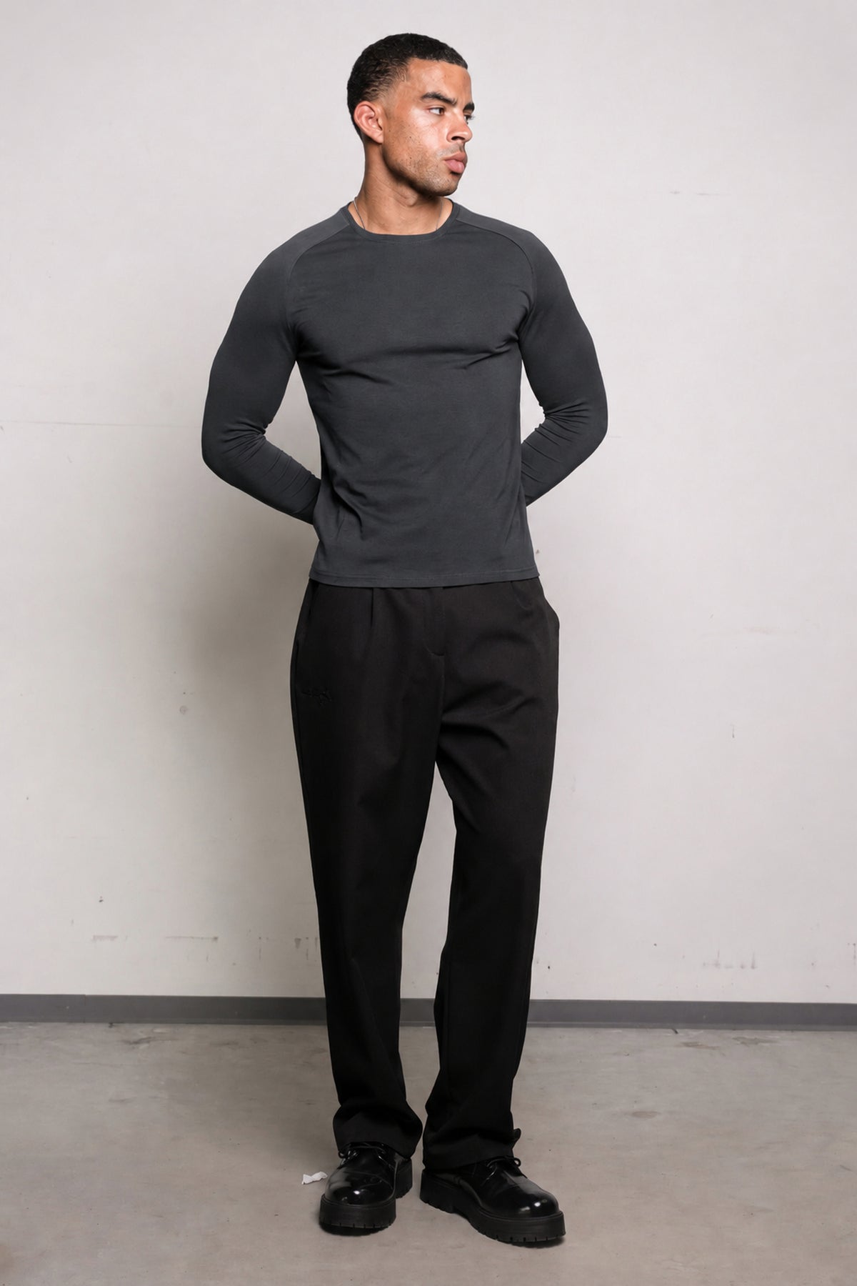 Raglan Slim Longsleeve