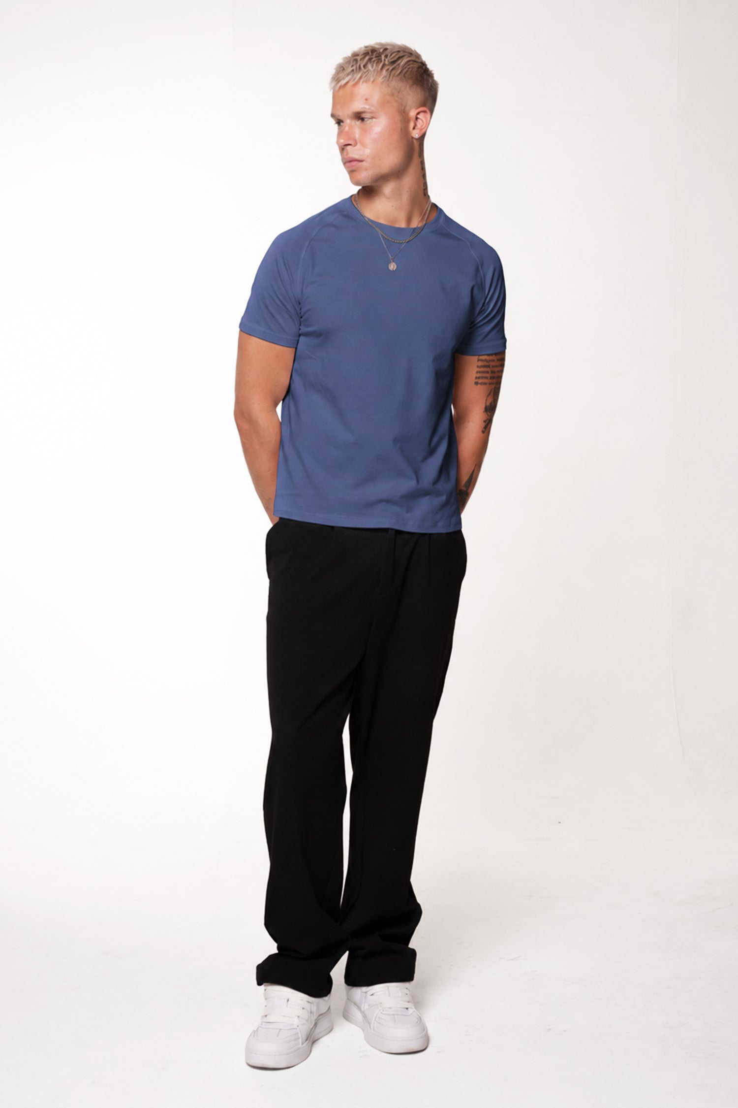Raglan Slim Tee