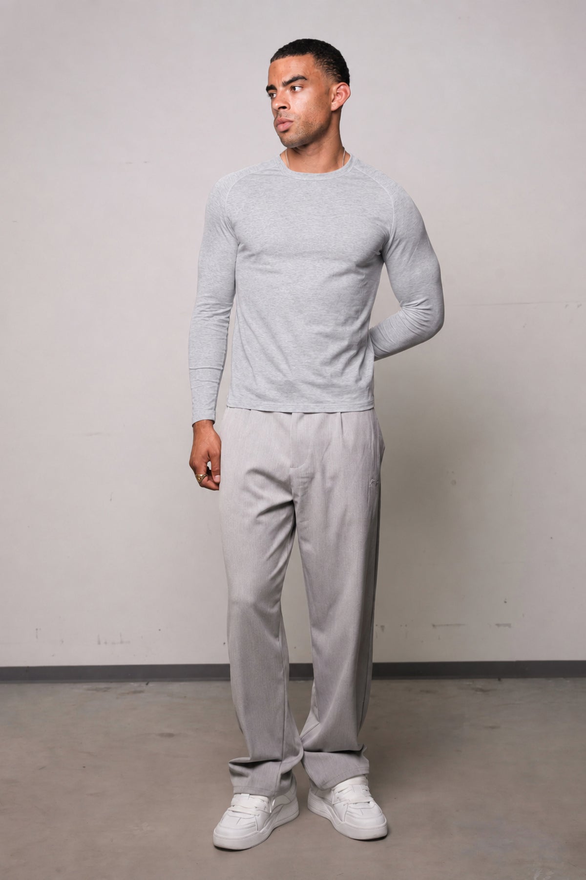 Raglan Slim Longsleeve