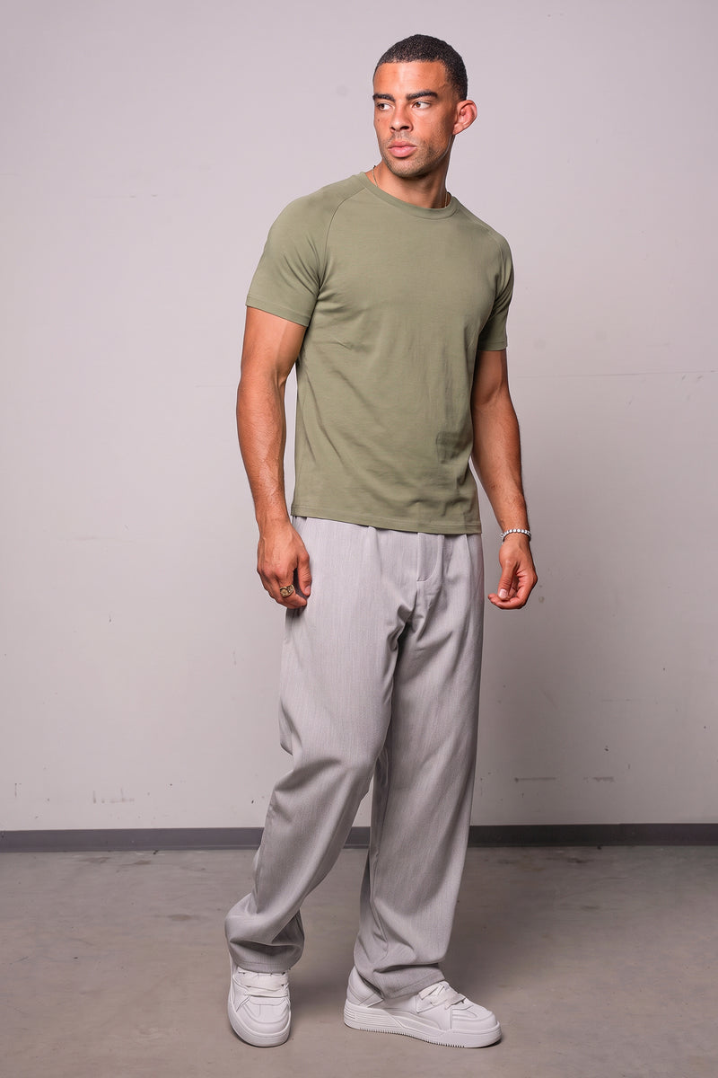 Raglan Slim Tee