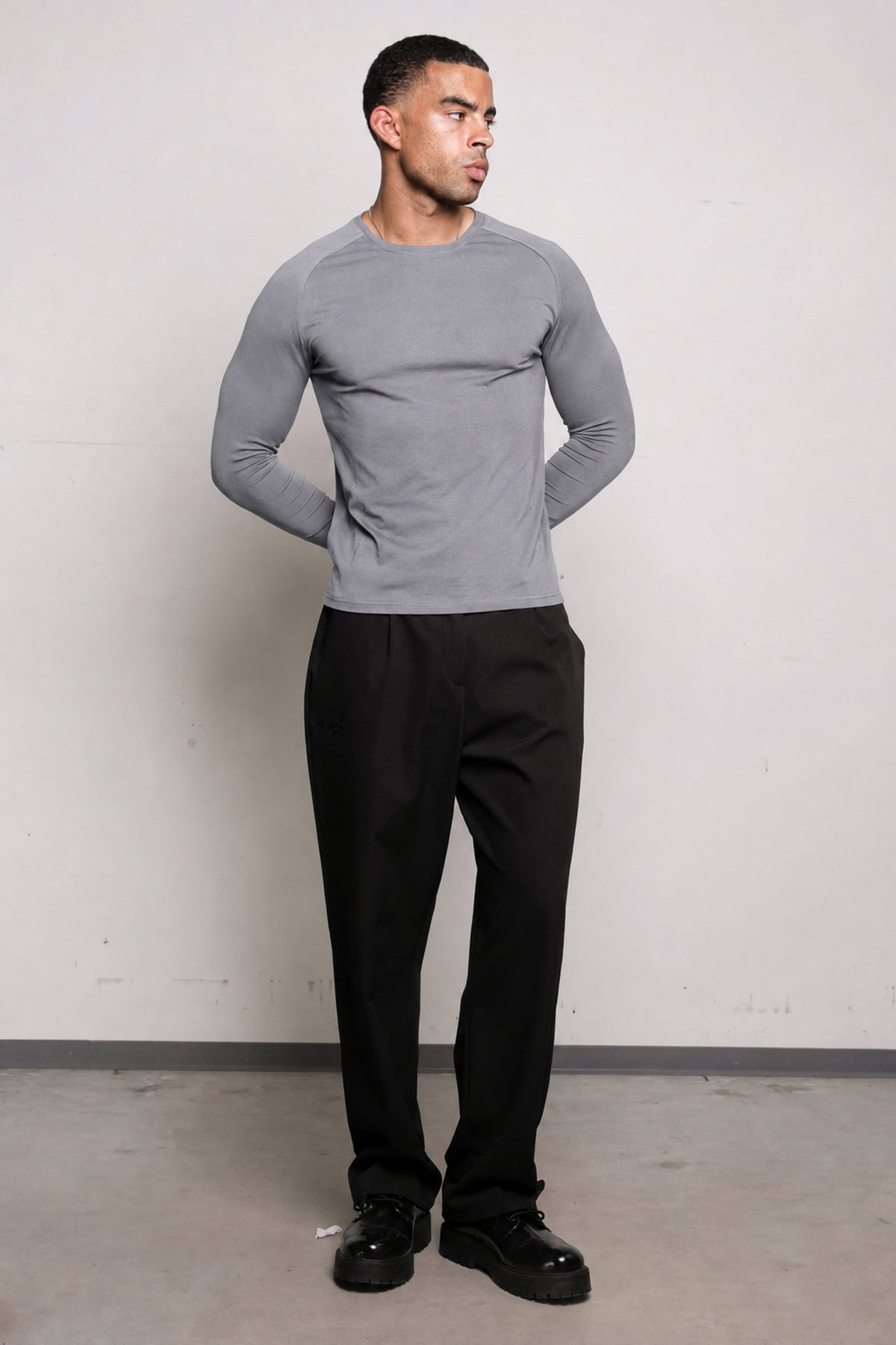 Raglan Slim Longsleeve