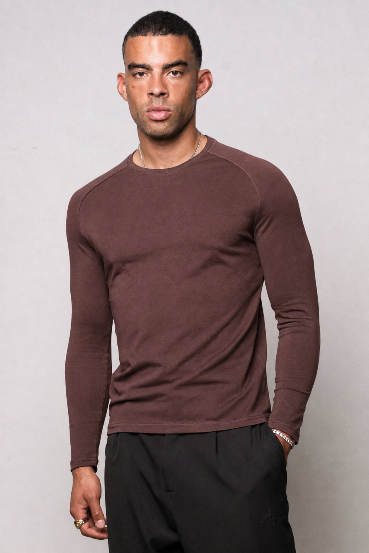 Raglan Slim Longsleeve