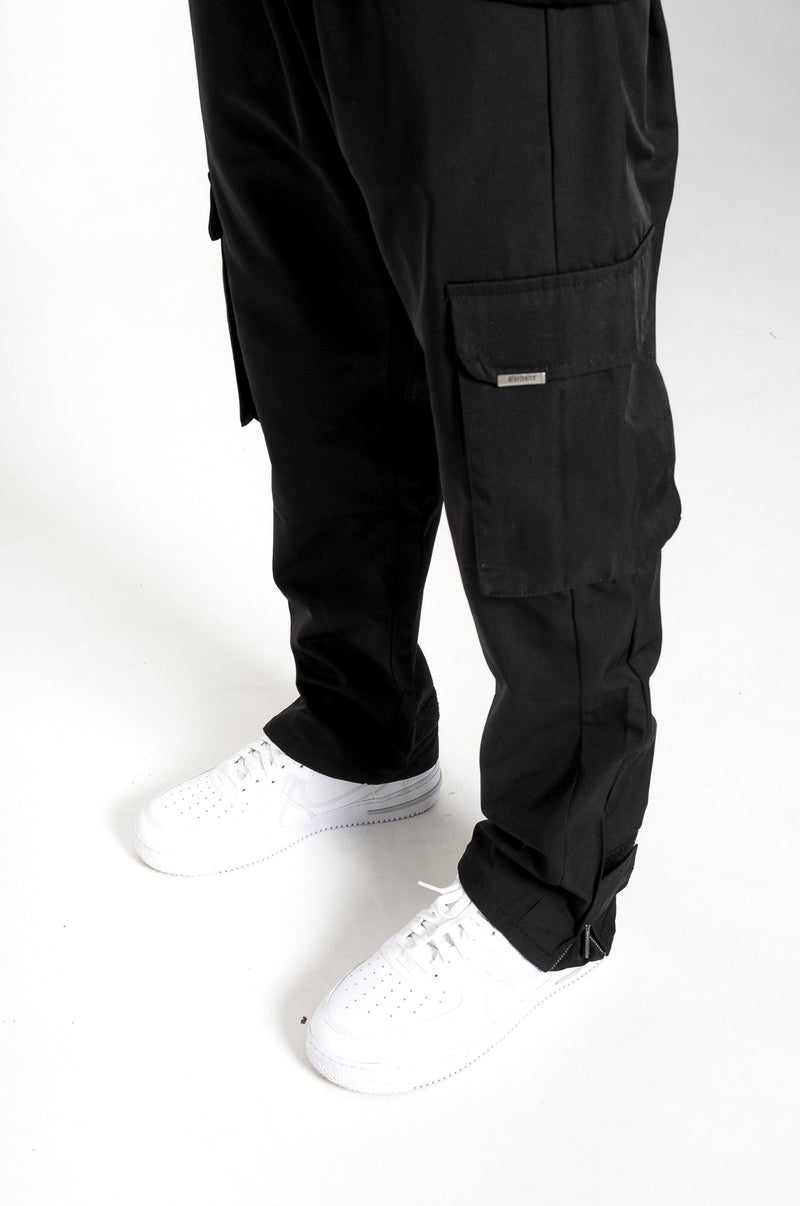 WATERPROOF CARGO PANTS